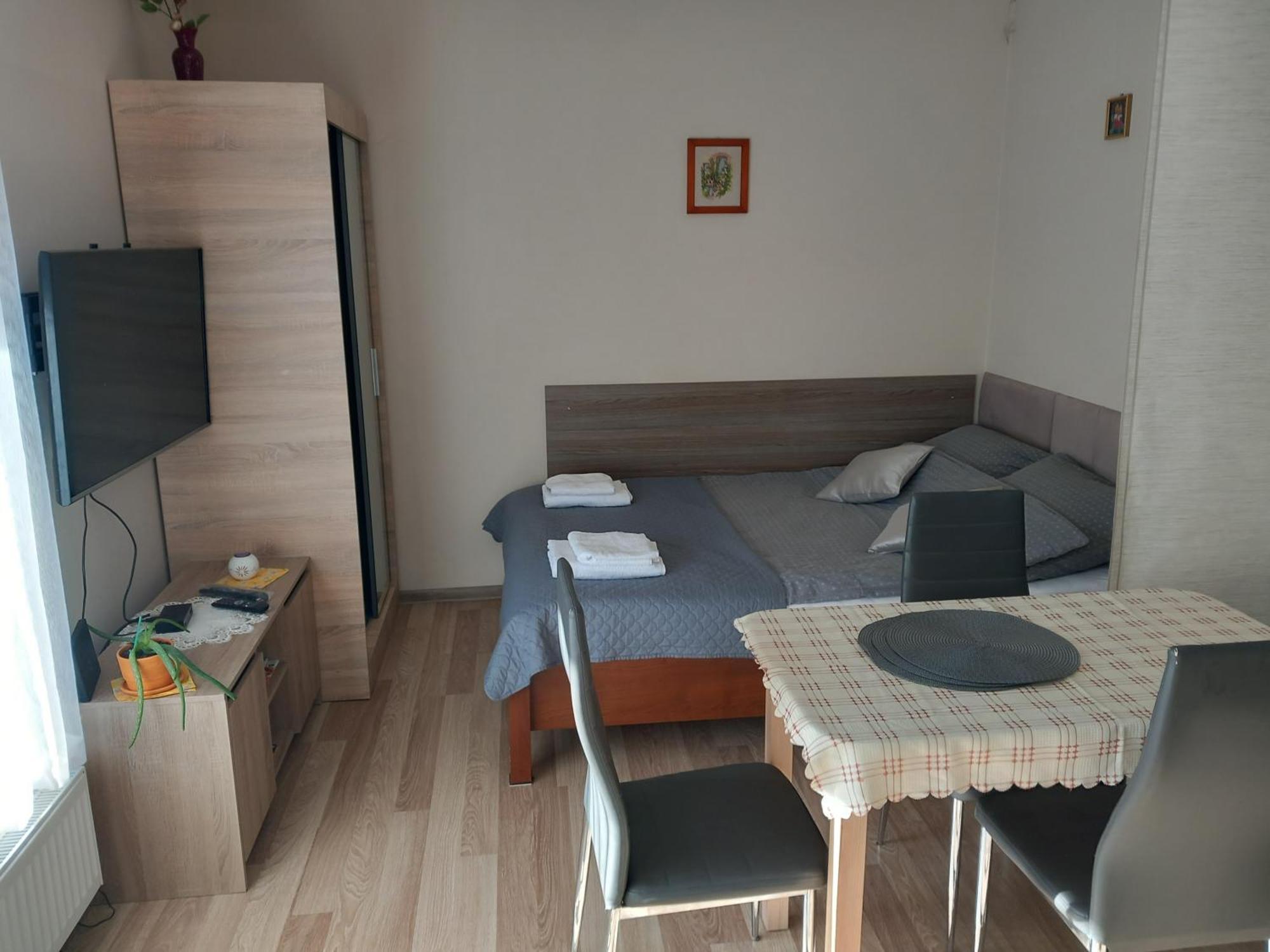 Apartament Jelenia Gora - Cieplice Exterior foto