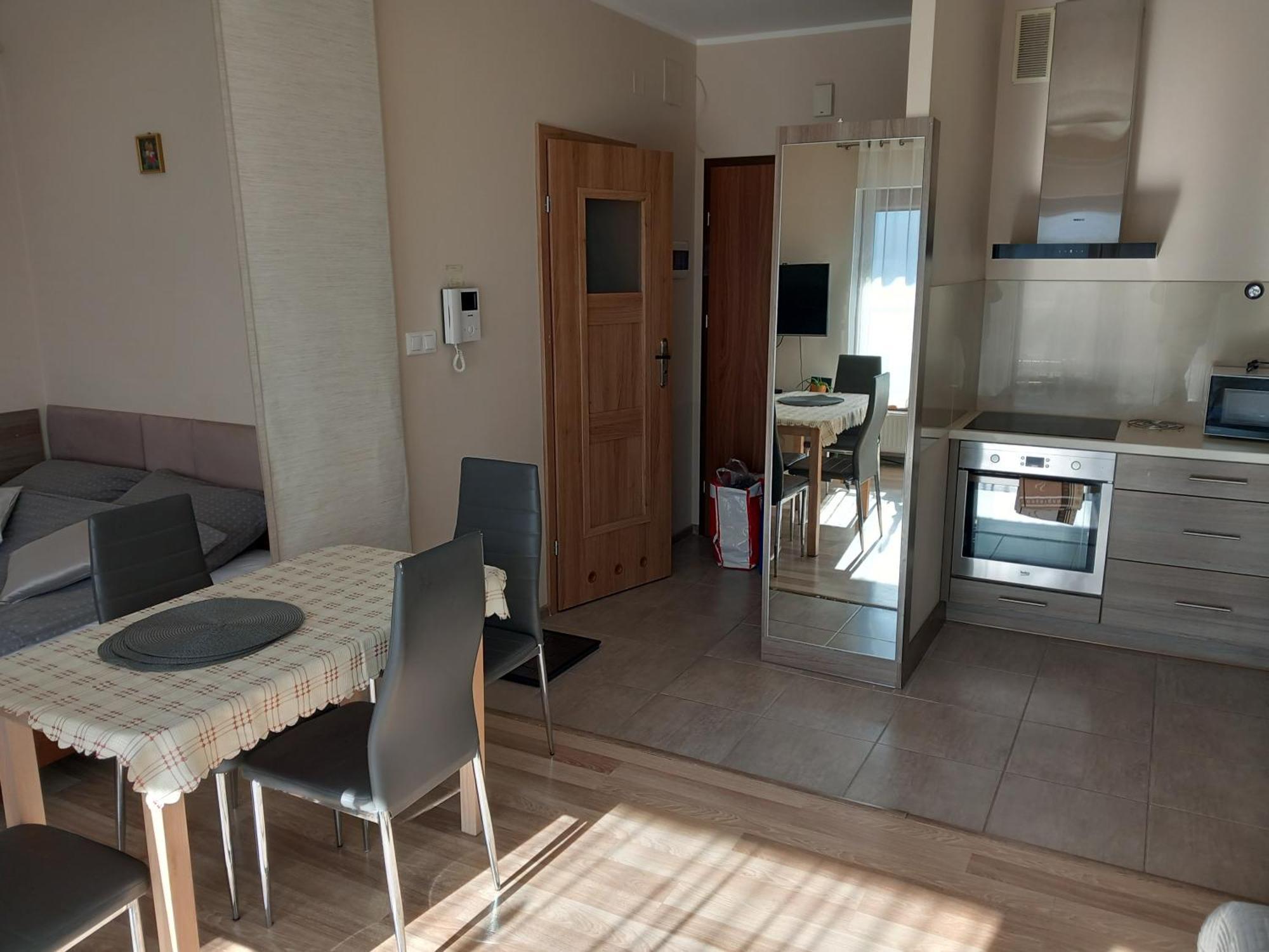 Apartament Jelenia Gora - Cieplice Exterior foto